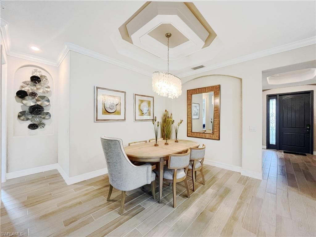 1975 Mustique ST, NAPLES FL 34120-11