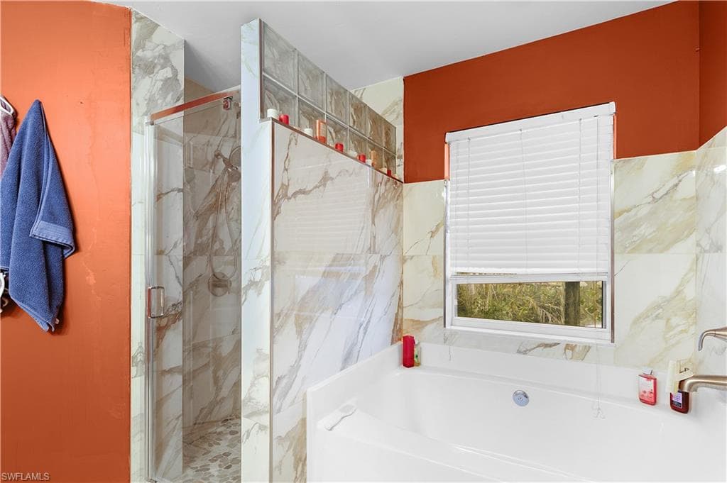 3744 NE 13th PL, CAPE CORAL FL 33909-16