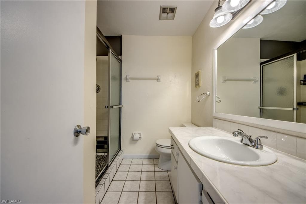 909 SE 46th LN 202-21