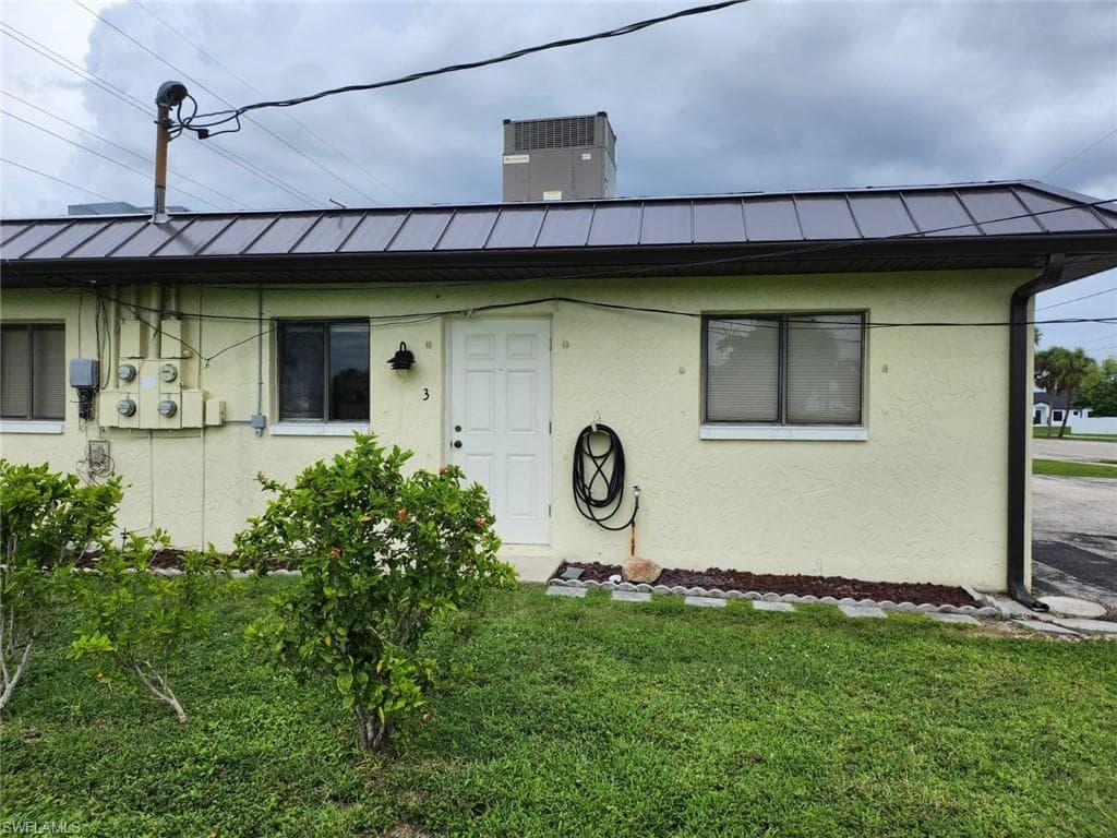 4516 Santa Barbara BLVD # 3, CAPE CORAL FL 33914-1