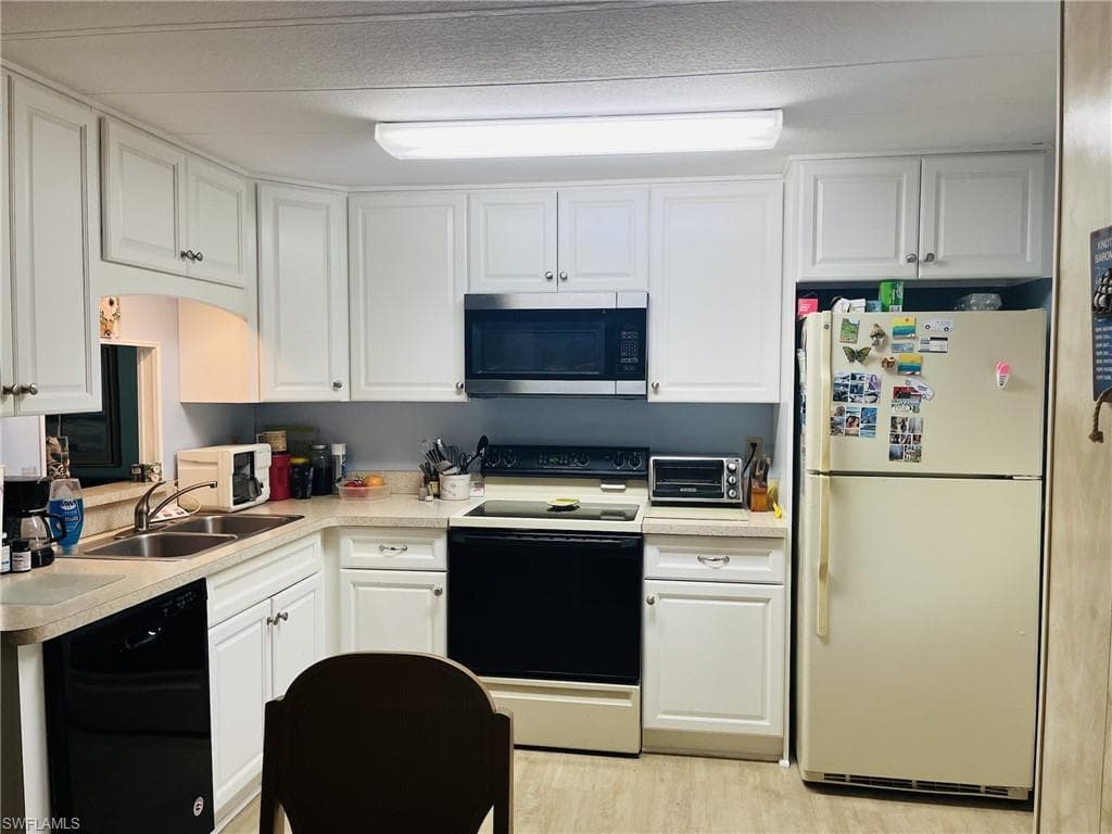 3153 Orchard DR, NORTH FORT MYERS FL 33917-12