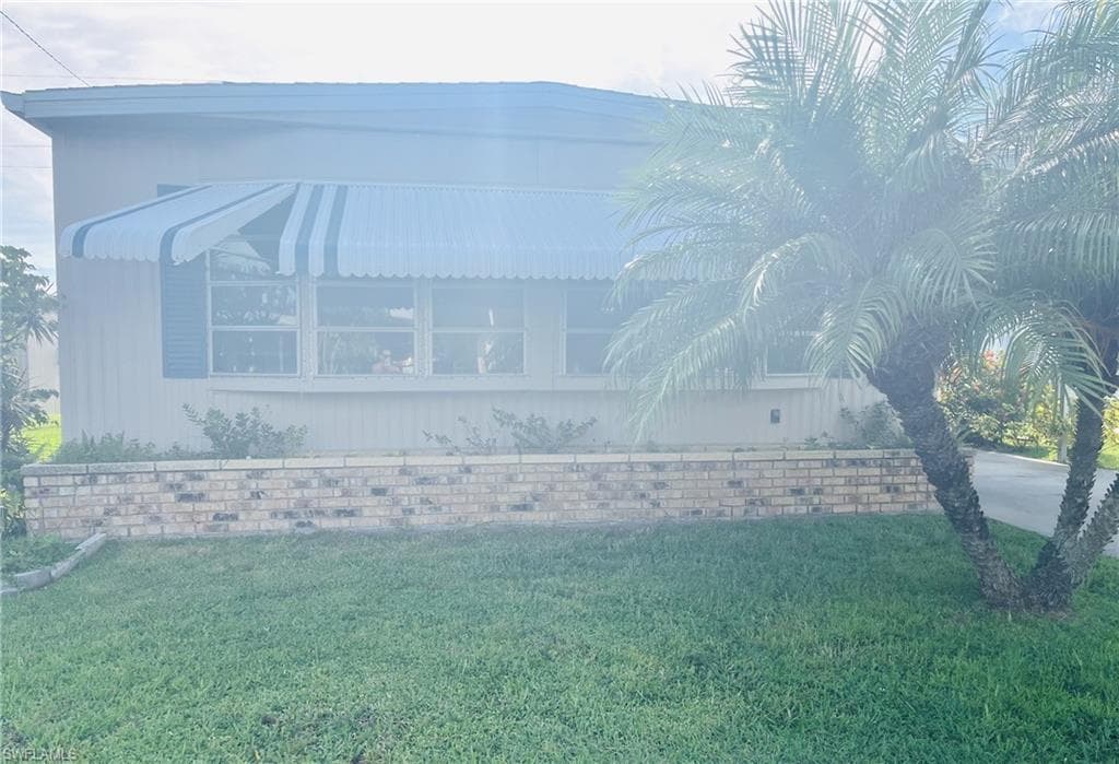 3153 Orchard DR, NORTH FORT MYERS FL 33917-2