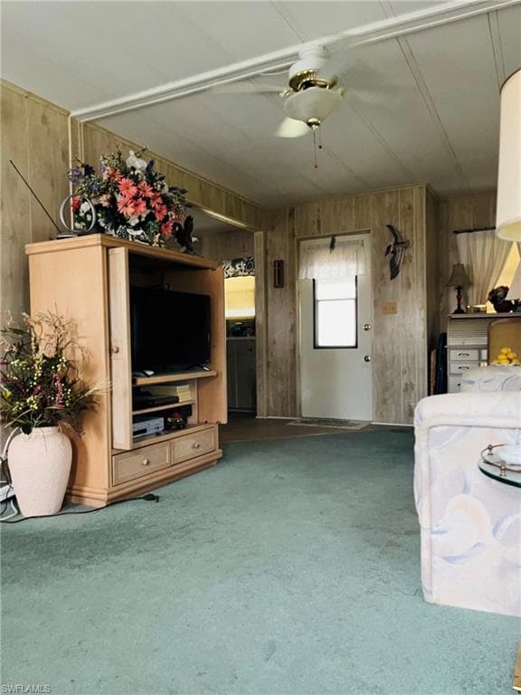 3153 Orchard DR, NORTH FORT MYERS FL 33917-32