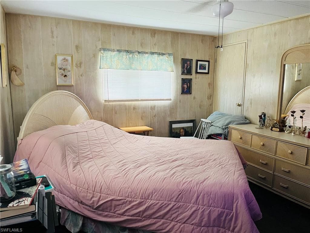 3153 Orchard DR, NORTH FORT MYERS FL 33917-36