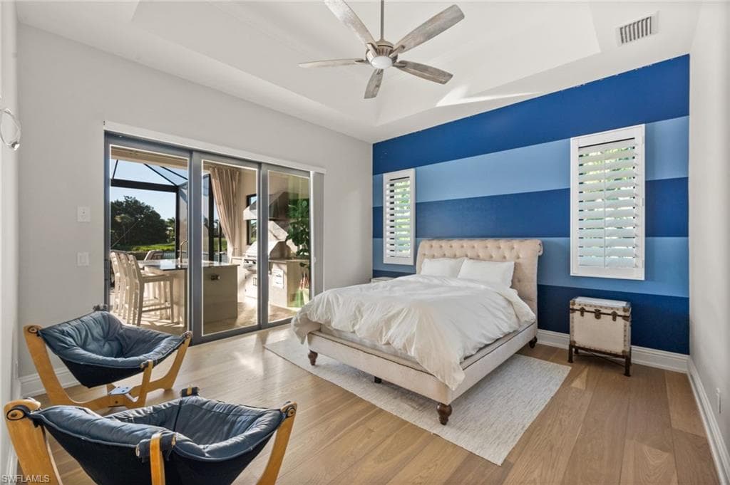 6303 Highcroft DR, NAPLES FL 34119-22