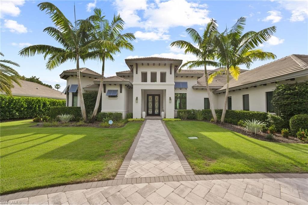 6303 Highcroft DR, NAPLES FL 34119-1