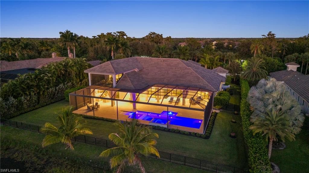 6303 Highcroft DR, NAPLES FL 34119-6