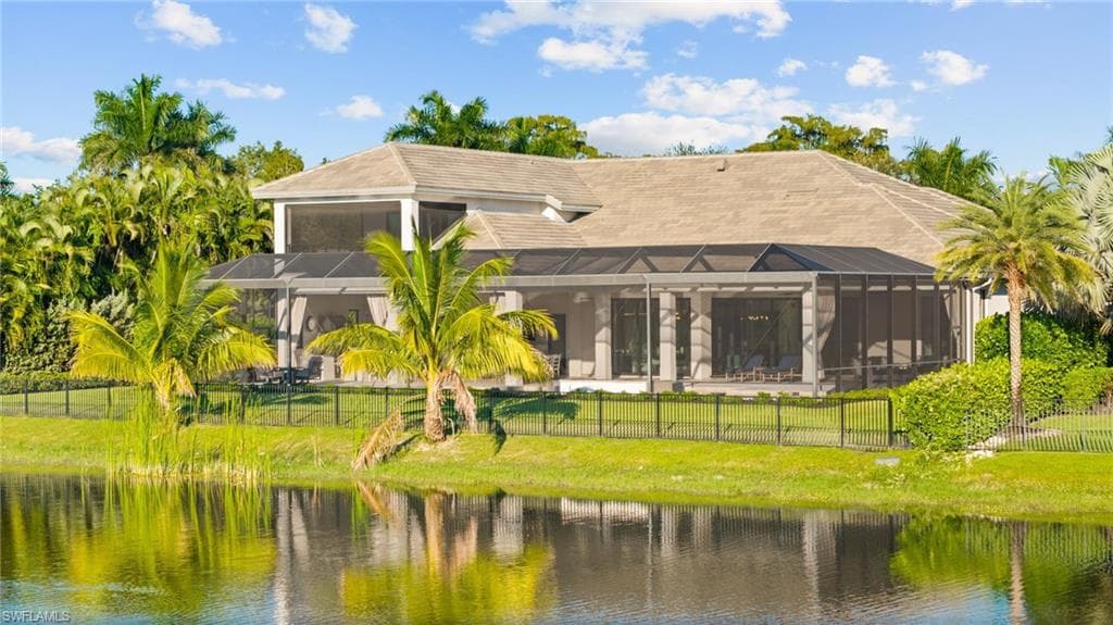6303 Highcroft DR, NAPLES FL 34119-48