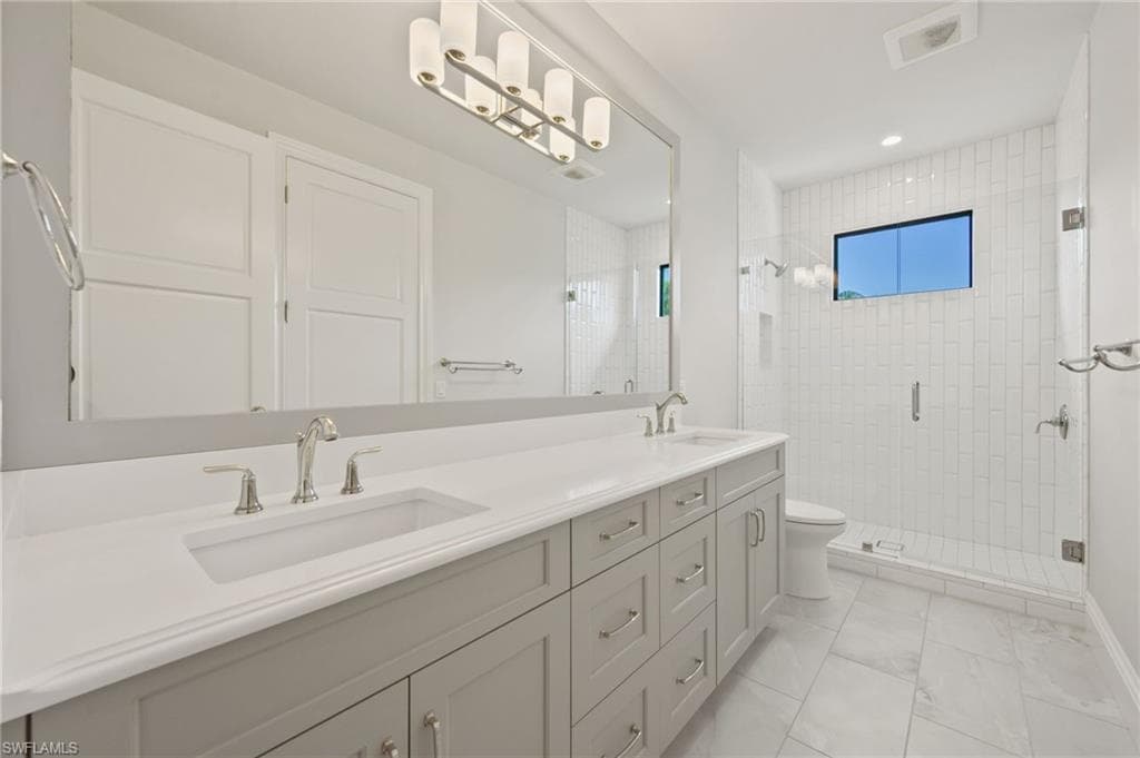 6303 Highcroft DR, NAPLES FL 34119-30