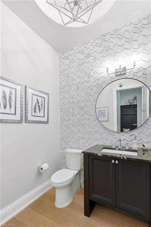 6303 Highcroft DR, NAPLES FL 34119-20