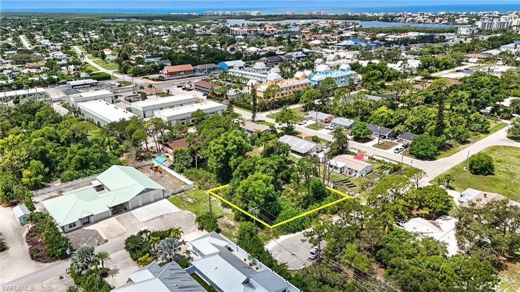 4295 Pine Lake RD, BONITA SPRINGS FL 34134-11