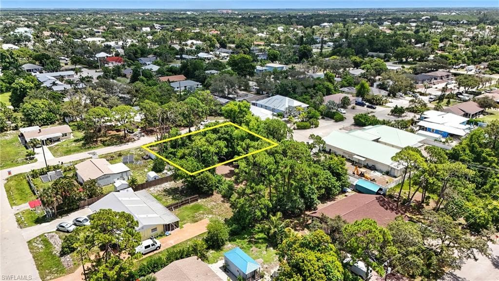 4295 Pine Lake RD, BONITA SPRINGS FL 34134-6