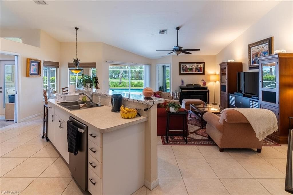 458 Countryside DR-8