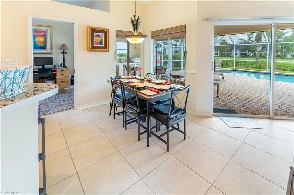 458 Countryside DR-10