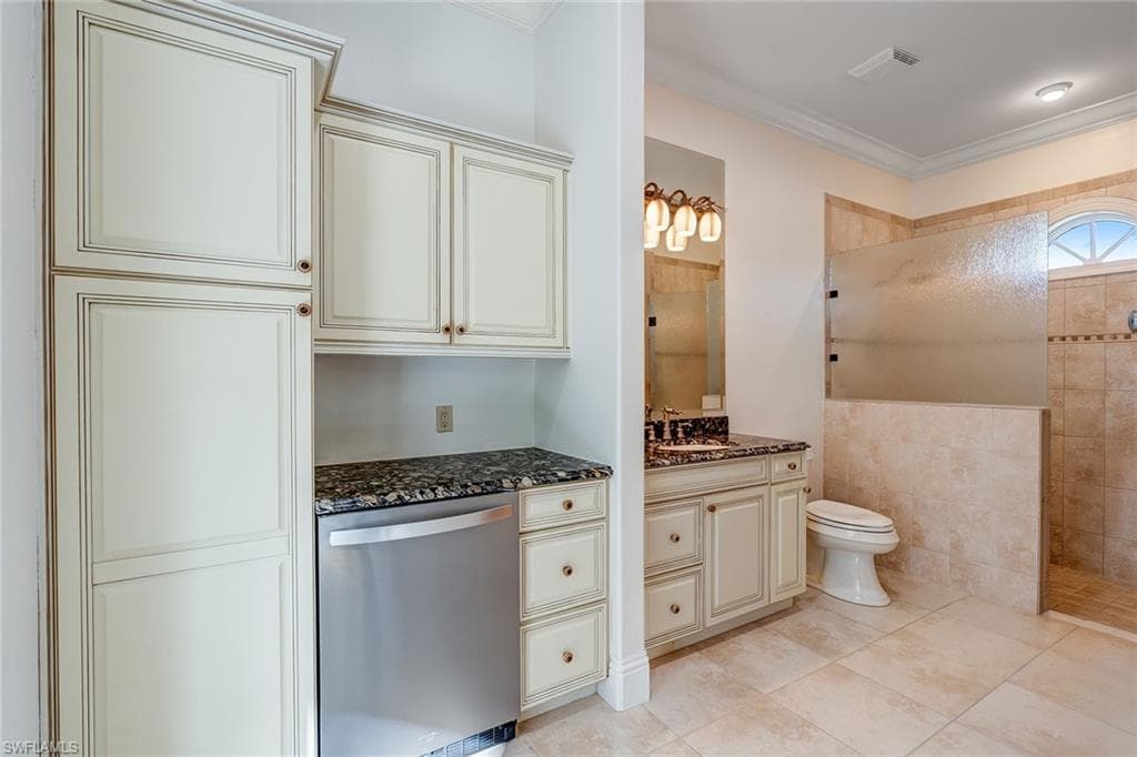 12450 Vittoria WAY, FORT MYERS FL 33912-33