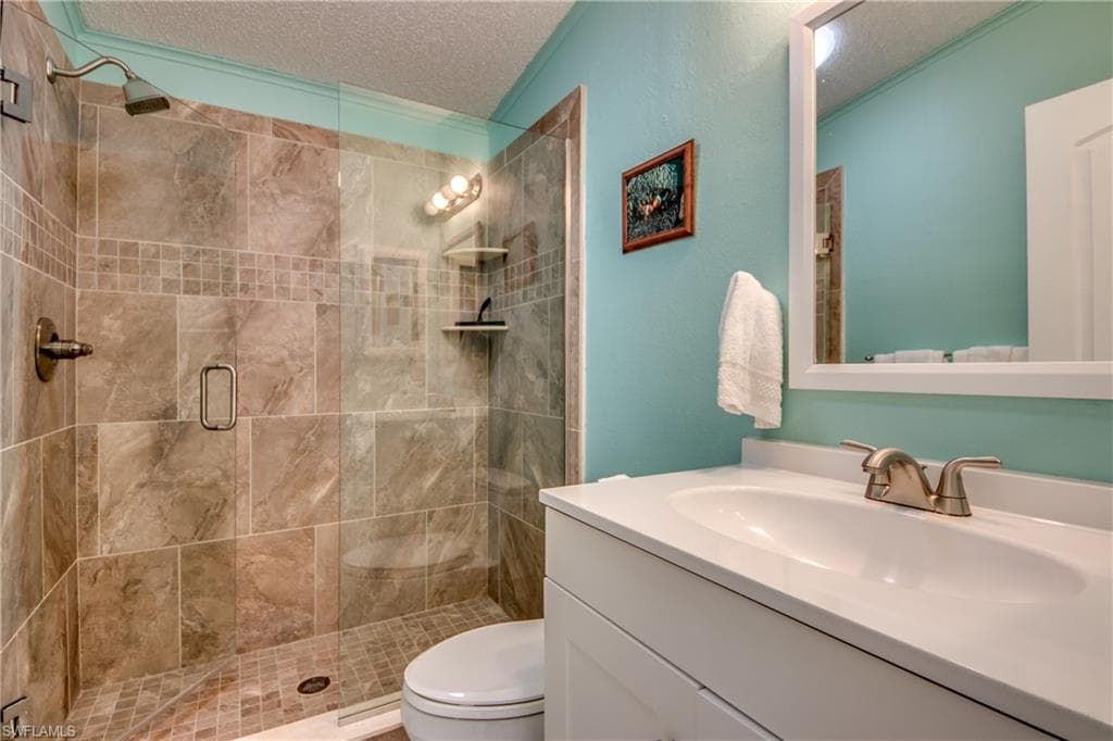 14 Nancy LN, FORT MYERS BEACH FL 33931-2