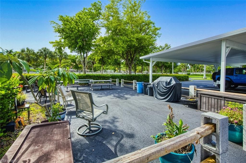 14871 Hole In 1 CIR, FORT MYERS FL 33919-33