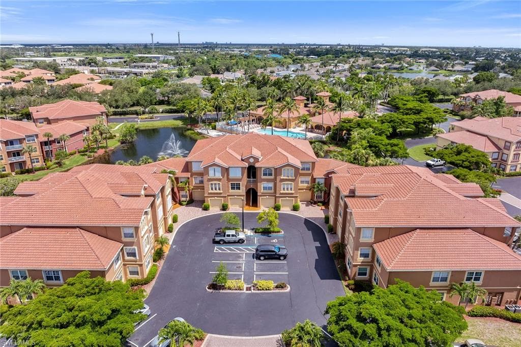 15605 Ocean Walk CIR # 203, FORT MYERS FL 33908-29