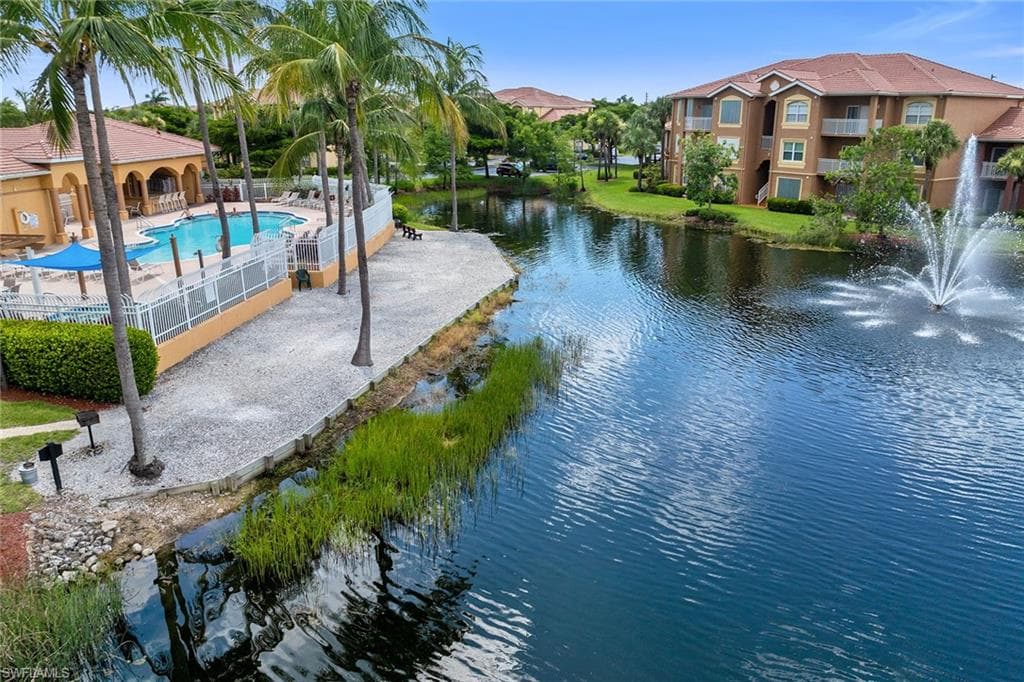 15605 Ocean Walk CIR # 203, FORT MYERS FL 33908-36