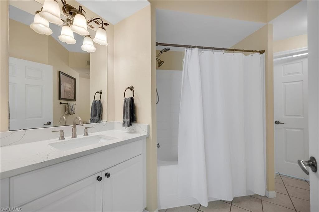 15605 Ocean Walk CIR # 203, FORT MYERS FL 33908-24