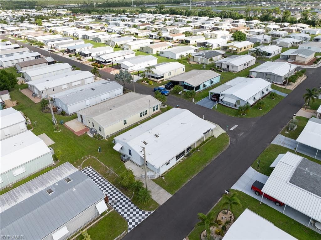 9231 Caloosa DR, NORTH FORT MYERS FL 33903-35