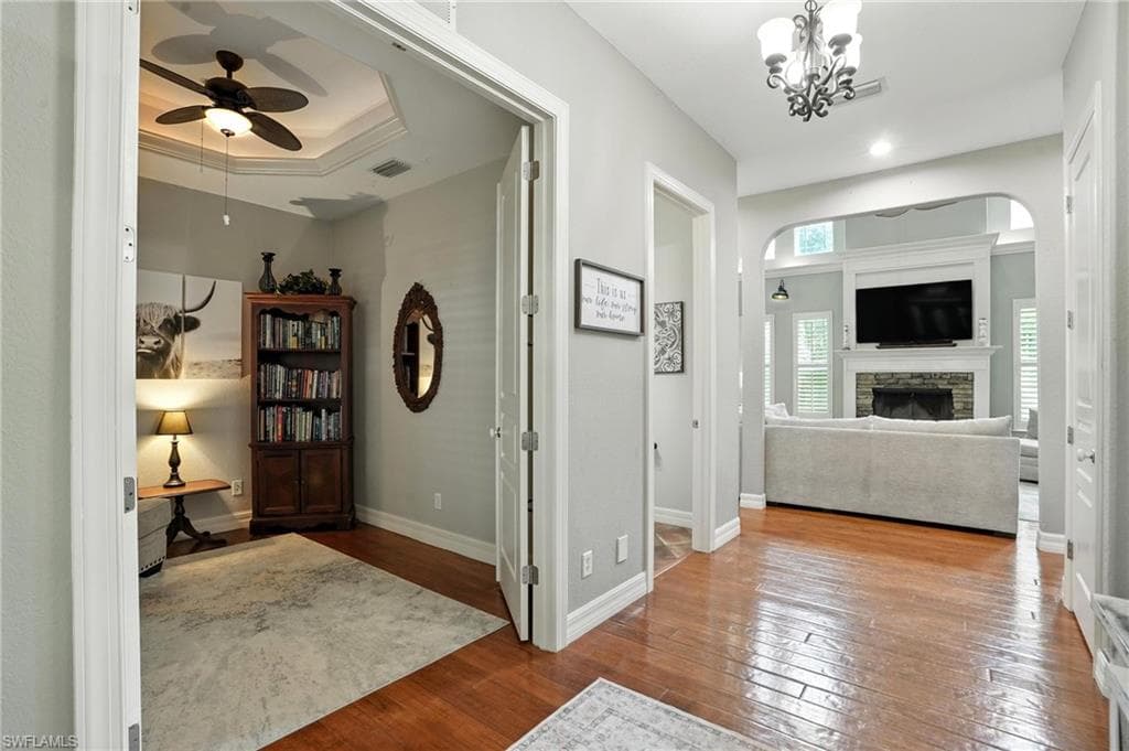 16461 Oakview CIR, ALVA FL 33920-5