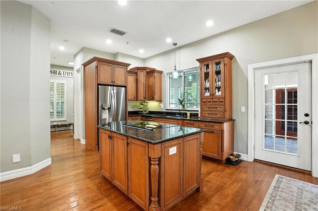 16461 Oakview CIR, ALVA FL 33920-12