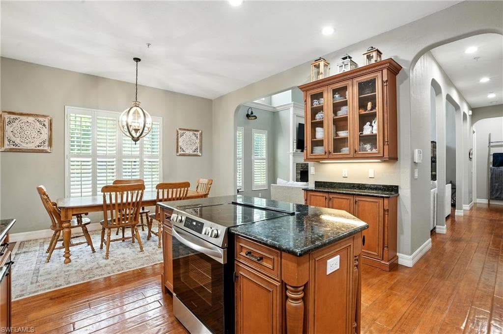 16461 Oakview CIR, ALVA FL 33920-11