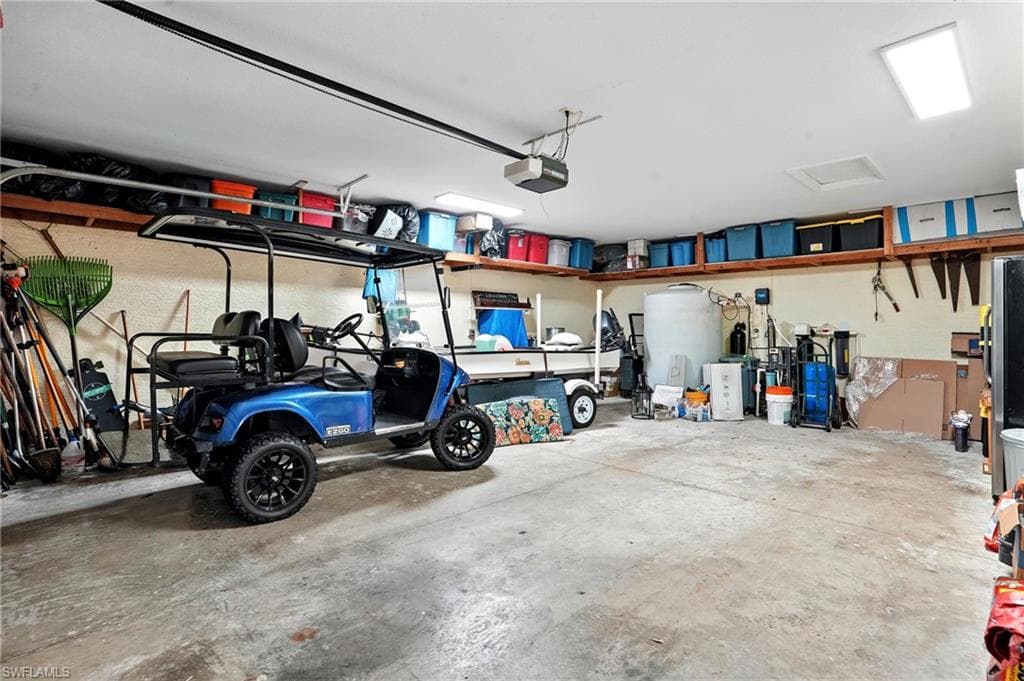 16461 Oakview CIR, ALVA FL 33920-34