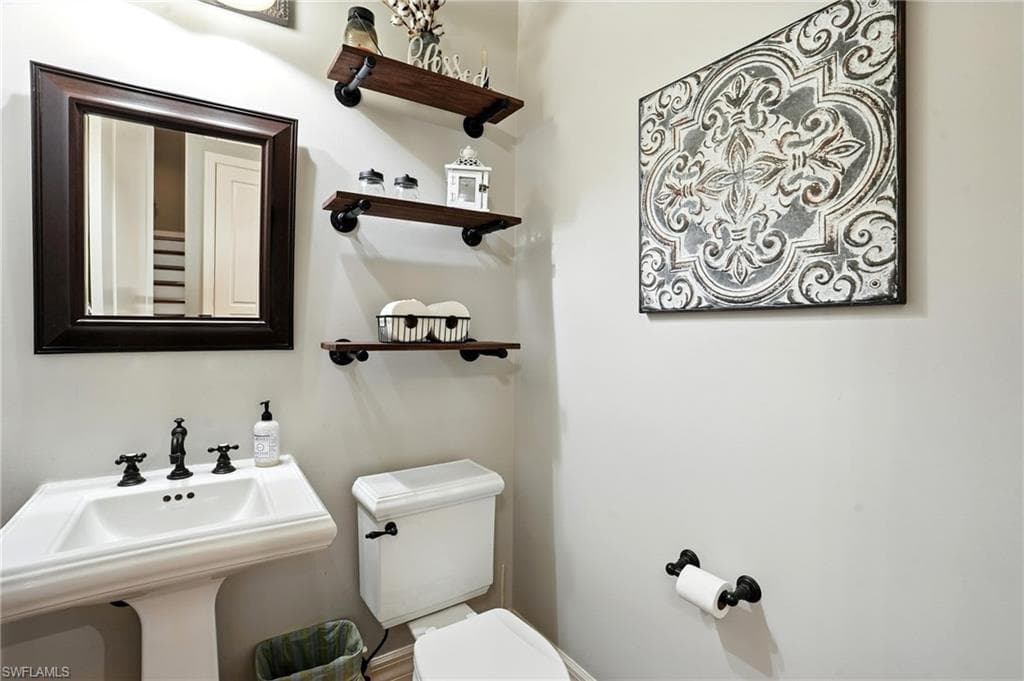 16461 Oakview CIR, ALVA FL 33920-30