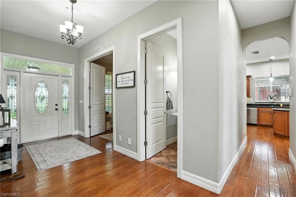 16461 Oakview CIR, ALVA FL 33920-3