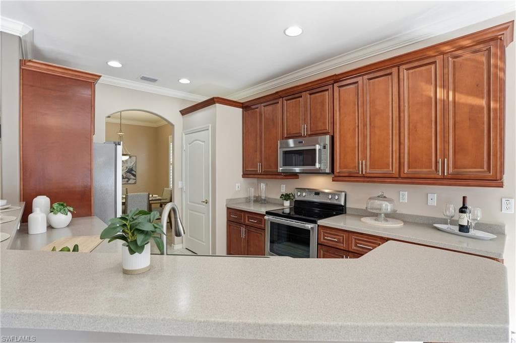 9827 Colonial WALK N, ESTERO FL 33928-11