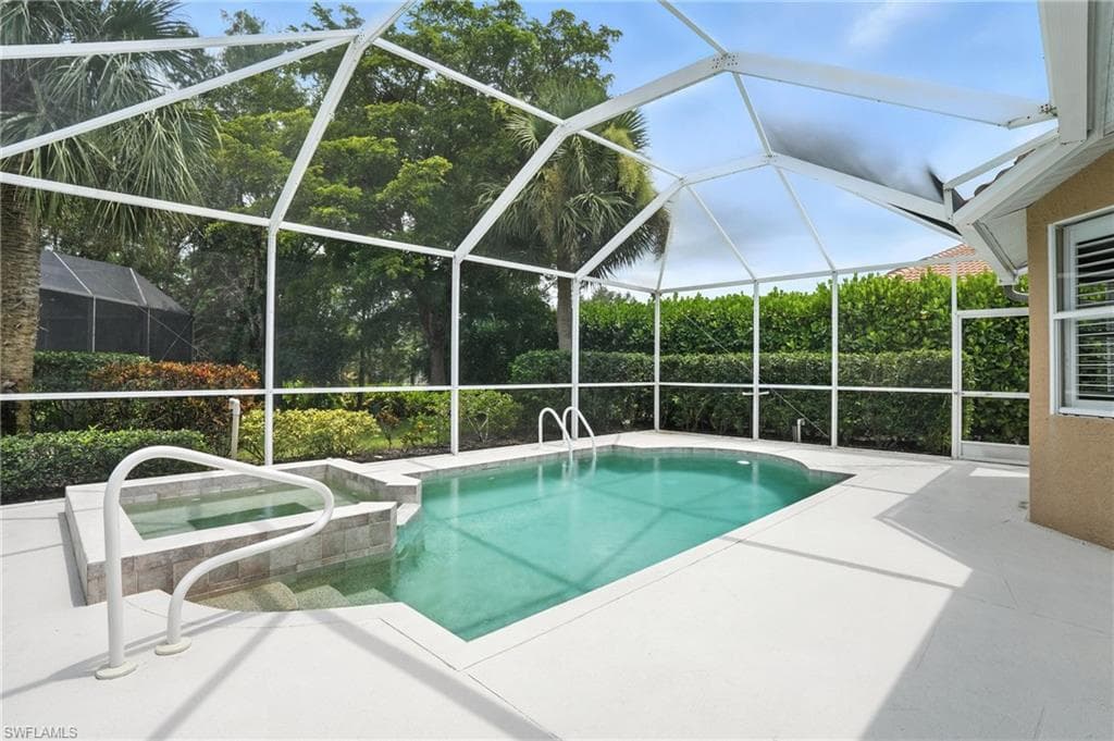 9827 Colonial WALK N, ESTERO FL 33928-35