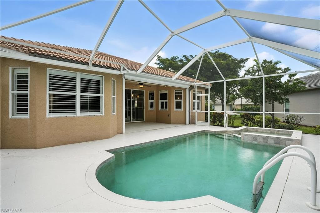 9827 Colonial WALK N, ESTERO FL 33928-38