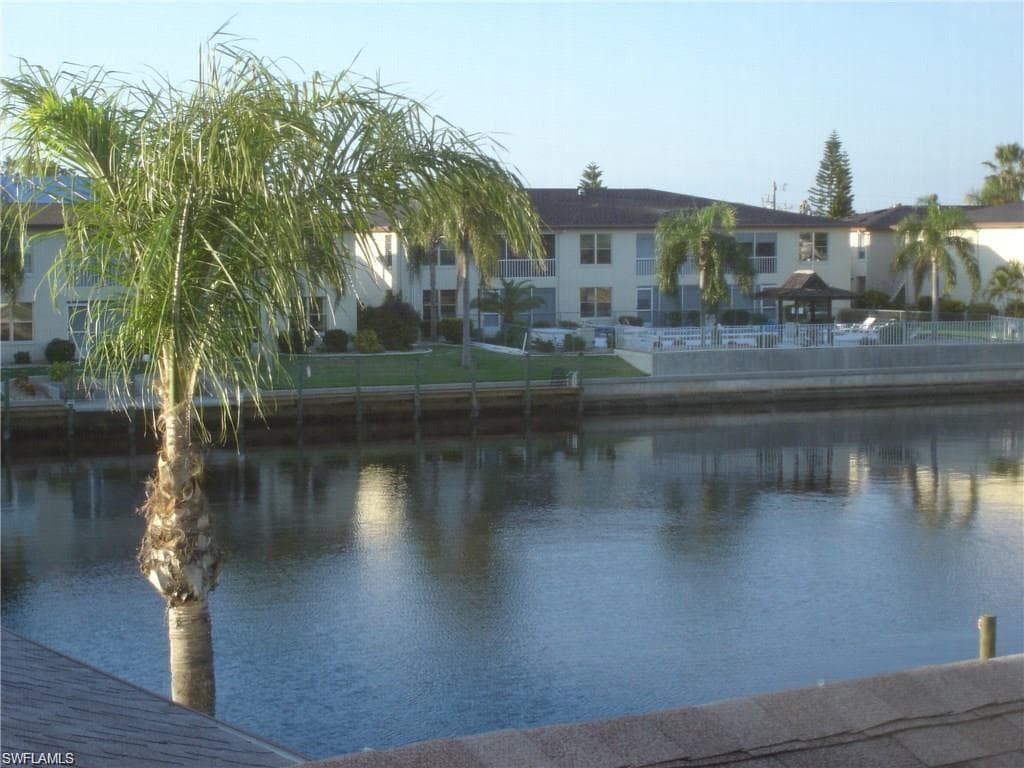 4528 SE 5th PL # 8, CAPE CORAL FL 33904-5