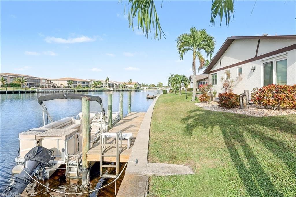 4528 SE 5th PL # 8, CAPE CORAL FL 33904-19