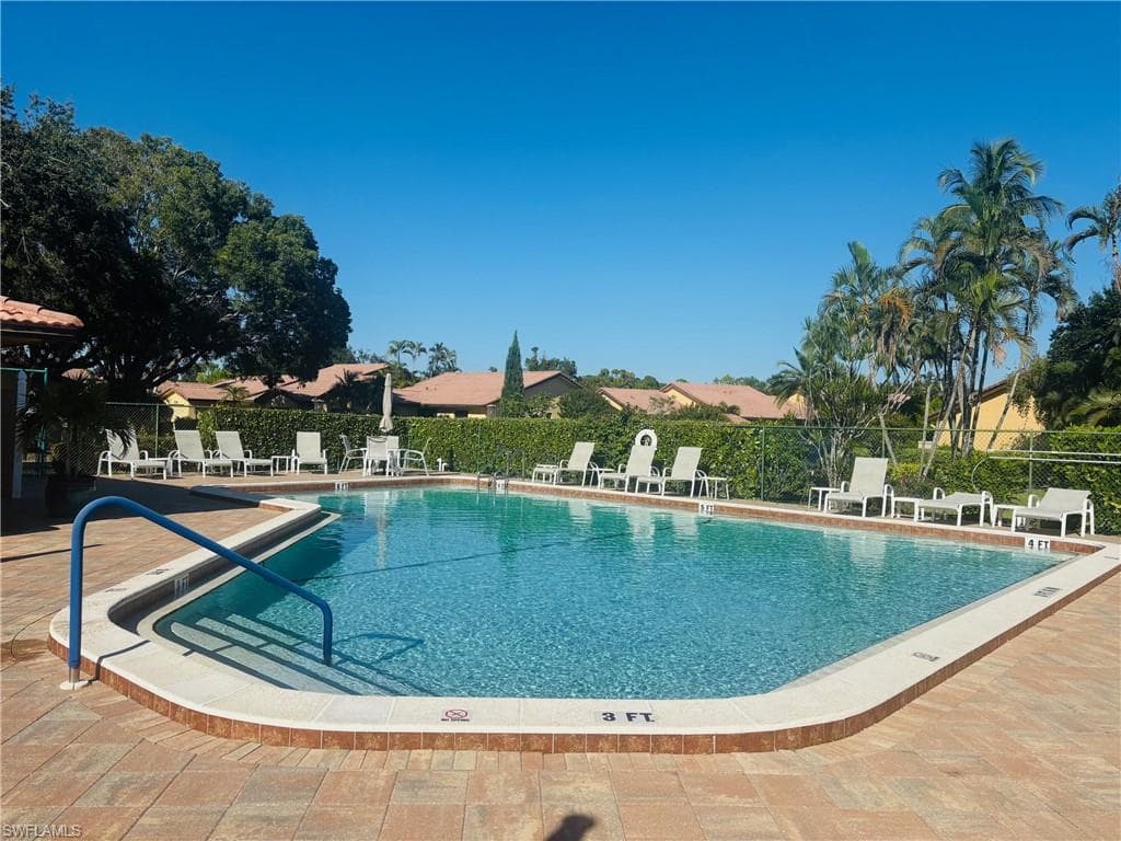 5282 Concord WAY, FORT MYERS FL 33907-21