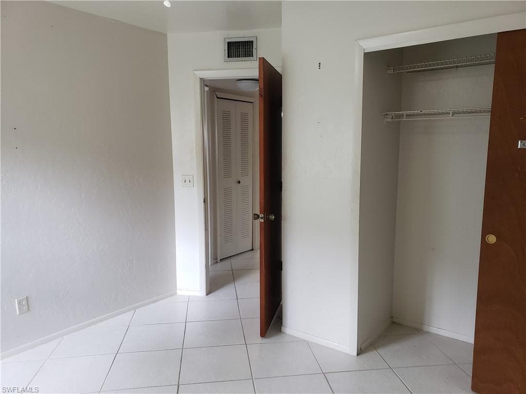 4777 Orange Grove BLVD # 5, NORTH FORT MYERS FL 33903-10