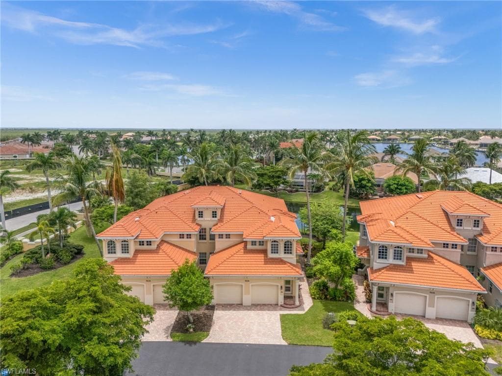 5626 Cape Harbour DR # 102, CAPE CORAL FL 33914-26