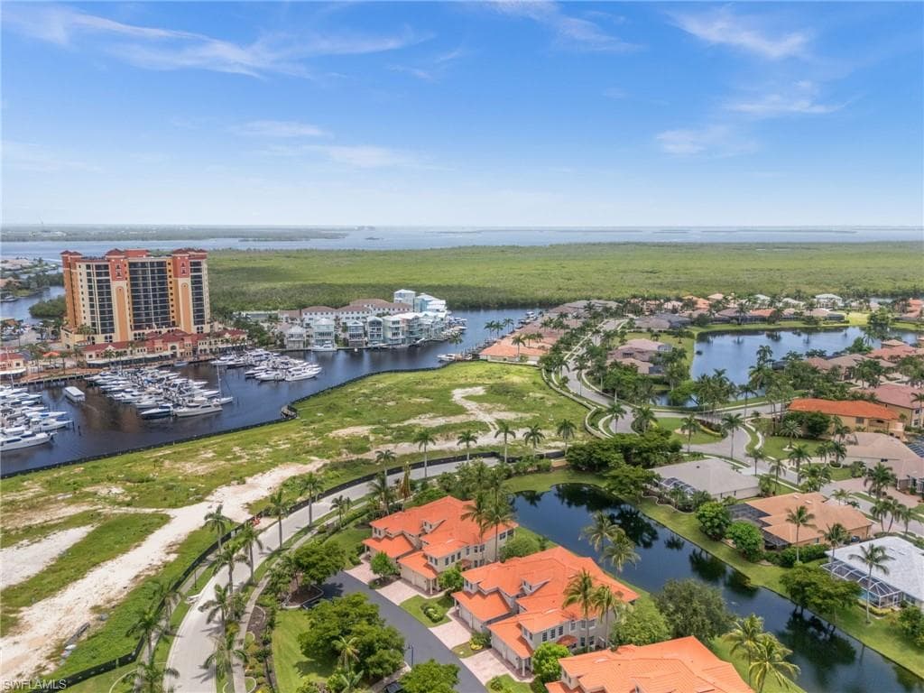 5626 Cape Harbour DR # 102, CAPE CORAL FL 33914-31