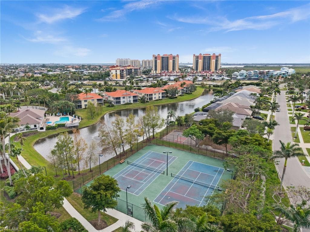5626 Cape Harbour DR # 102, CAPE CORAL FL 33914-29