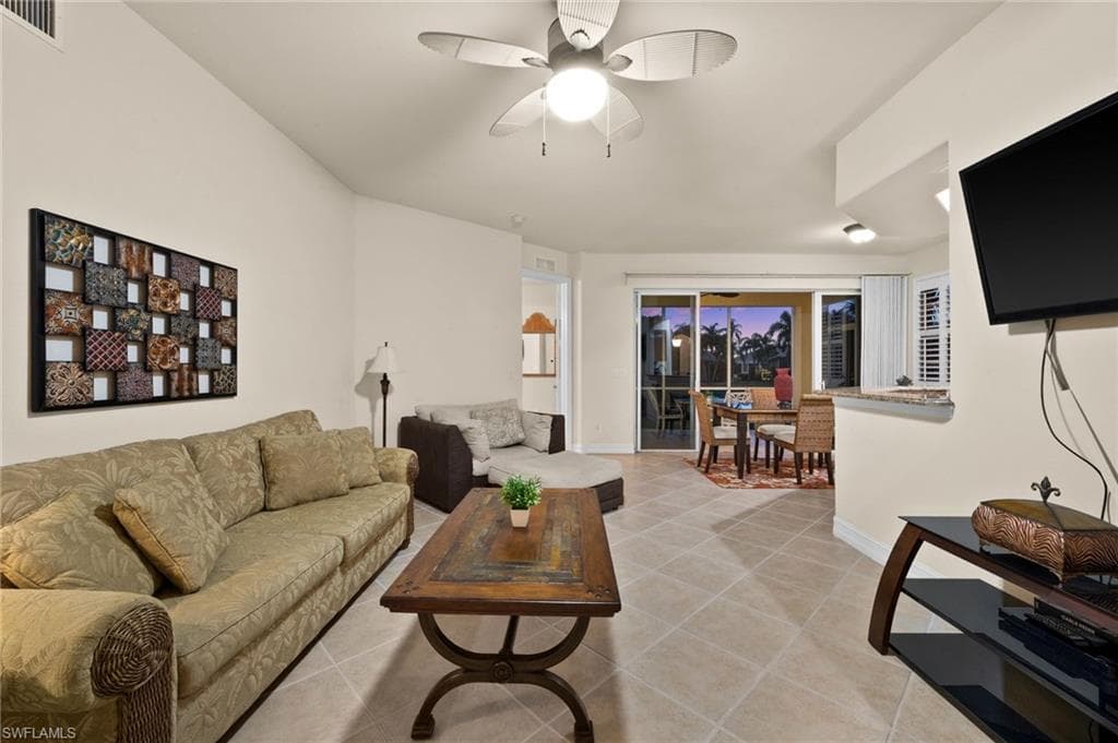 5626 Cape Harbour DR # 102, CAPE CORAL FL 33914-44