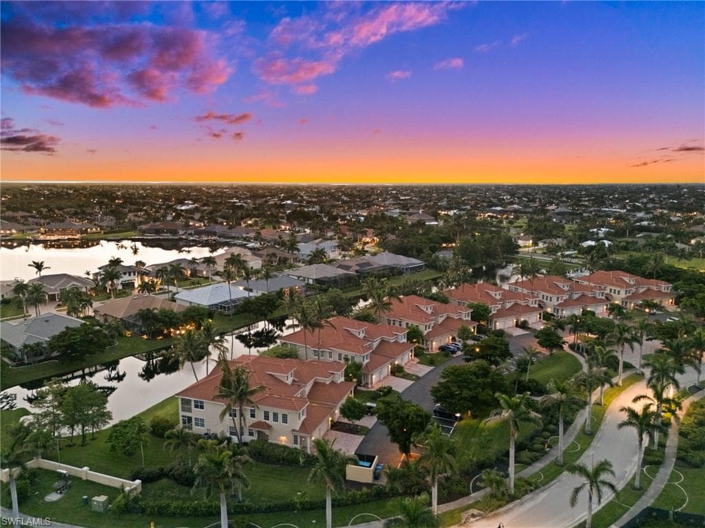 5626 Cape Harbour DR # 102, CAPE CORAL FL 33914-36