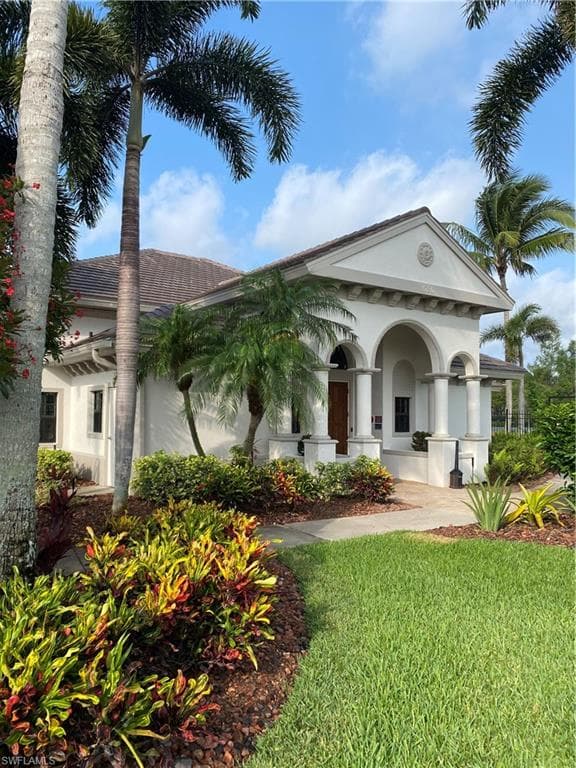 5626 Cape Harbour DR # 102, CAPE CORAL FL 33914-47