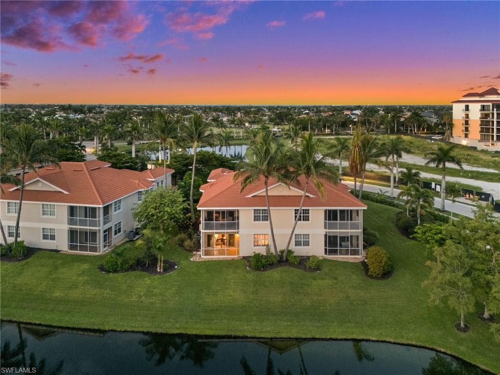 5626 Cape Harbour DR # 102, CAPE CORAL FL 33914-39