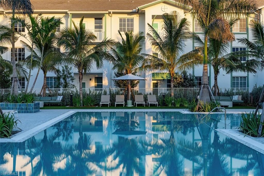 6026 Whitaker RD # C1, NAPLES FL 34112-22