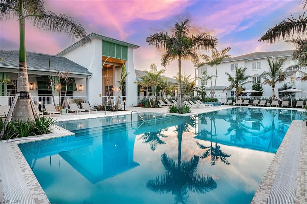 6026 Whitaker RD # C1, NAPLES FL 34112-1