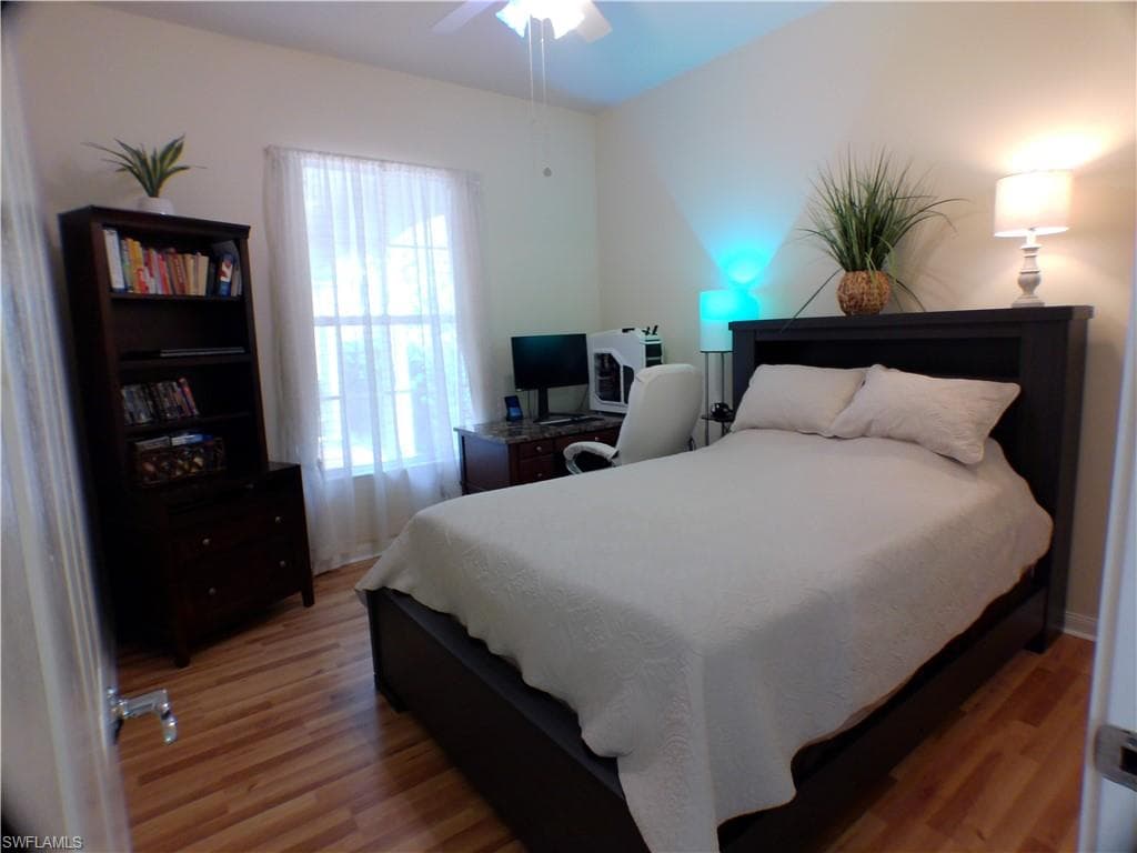 4780 Martinique WAY, NAPLES FL 34119-32