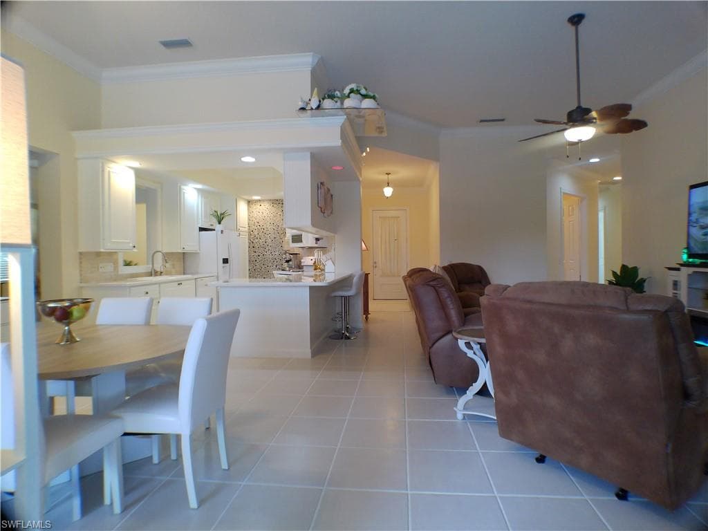 4780 Martinique WAY, NAPLES FL 34119-30