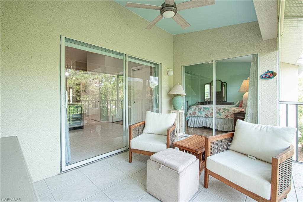 15435 Cedarwood LN # 304, NAPLES FL 34110-26